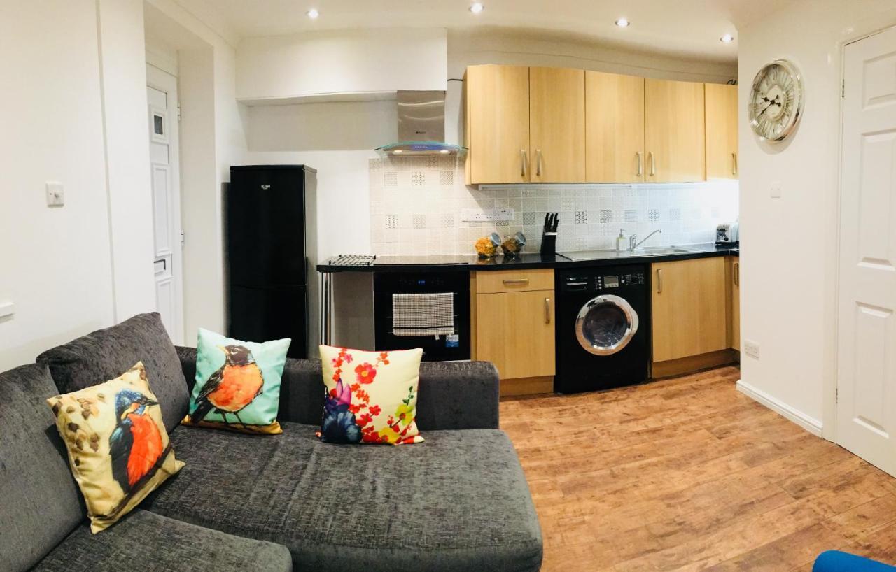 Fountain View 1Br Flat Oxford - Free Parking Apartment Exterior photo